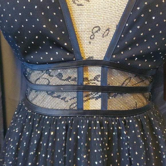 HAPPY NEW YEAR DRESS - Picture 4 of 6